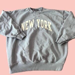 Brandy Melville New York crewneck